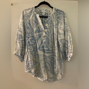 blue and white zebra pattern blouse